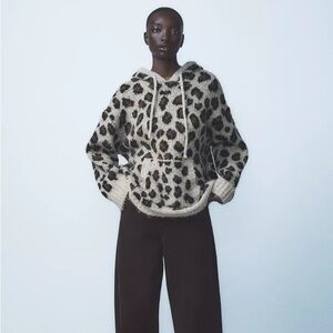 Zara Leopard Animal Print Jacquard Knit Hoodie Sweatshirt